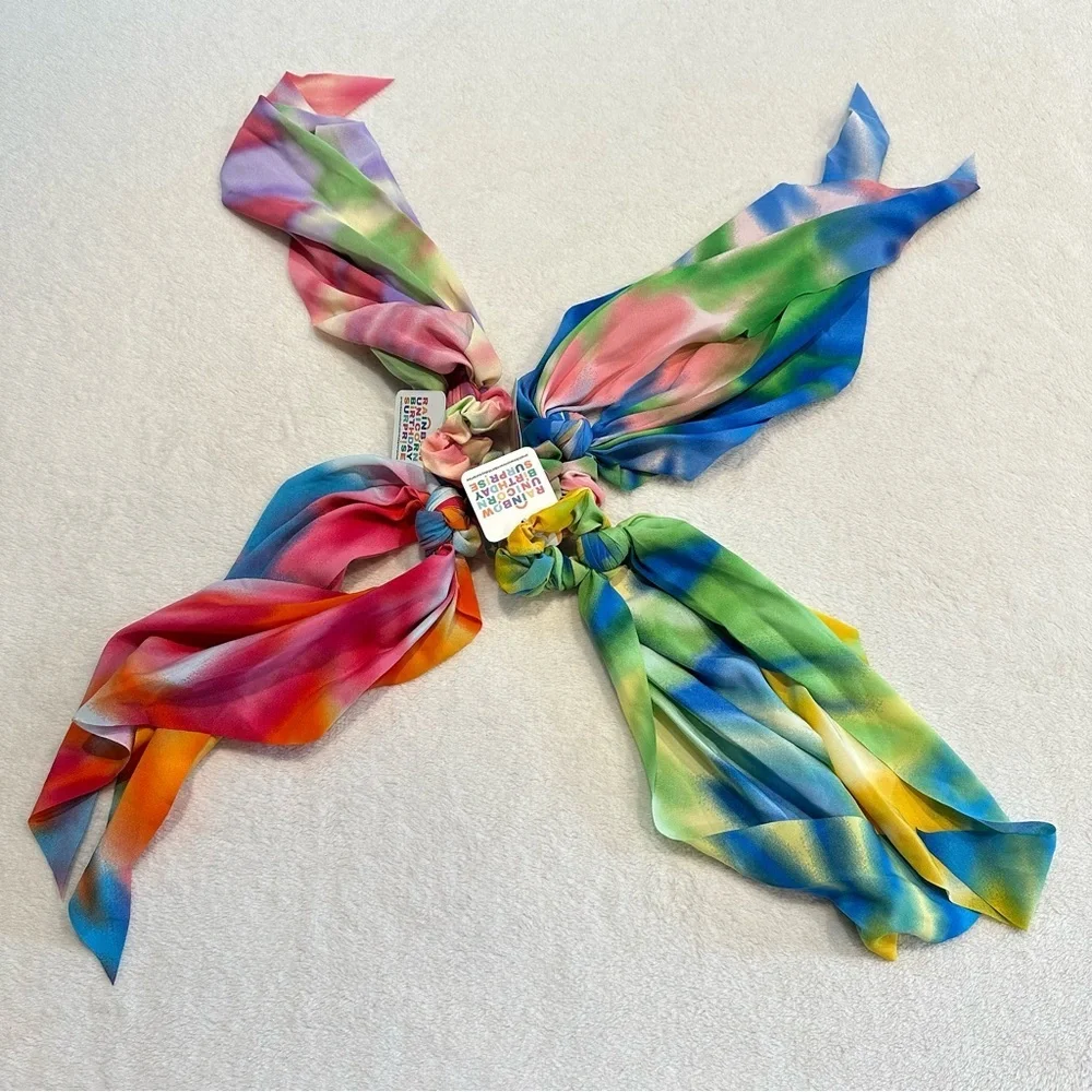 NWT Pixie Scrunchie Paradise Tie Dye Hair Tie
